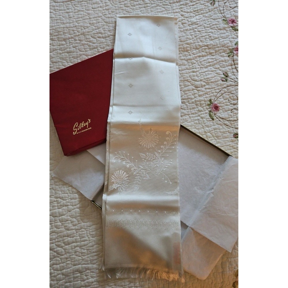 Vintage "Rhodia" Glentex White Scarf 46" Length Made in France Unused Sibley Box
